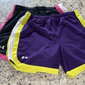 Under‎ Armour Athletic Shorts Women’s loose fit Heat Gear 2 pairs Small